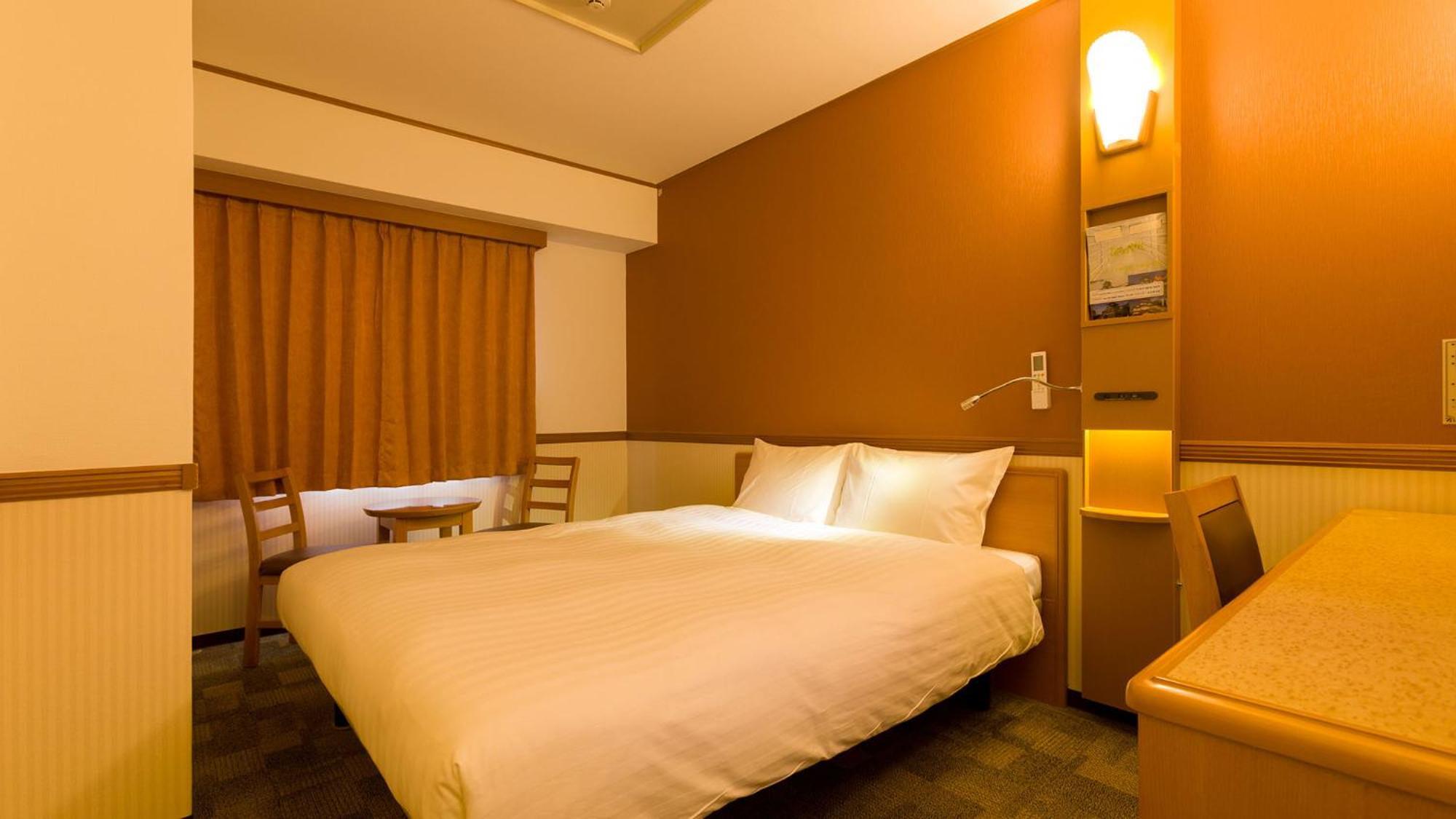 Toyoko Inn Matsumoto Ekimae Hommachi Rum bild