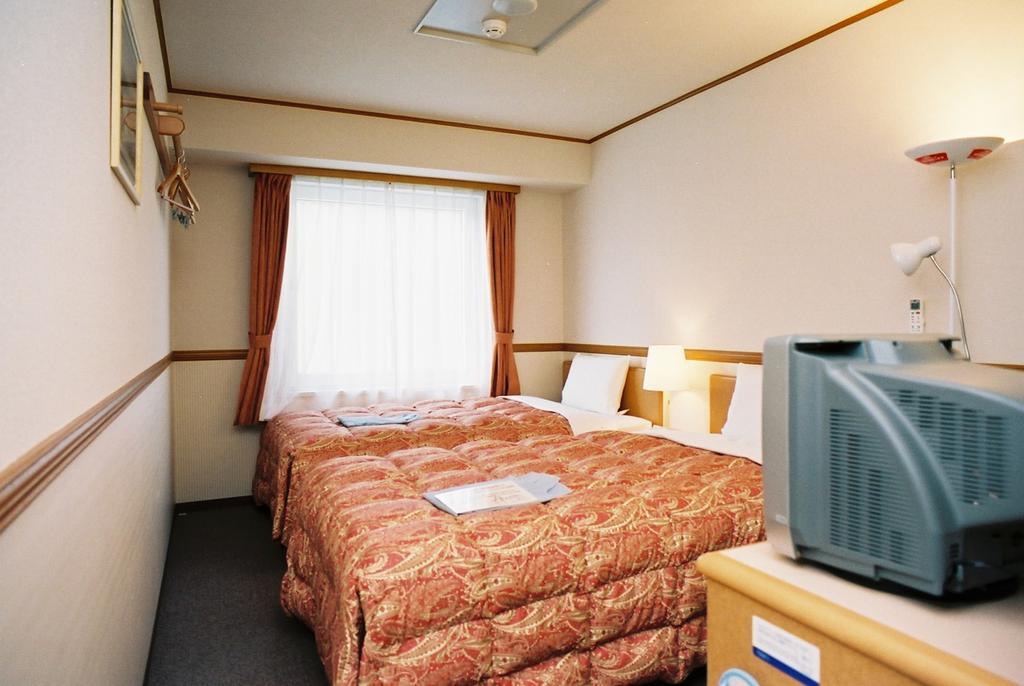 Toyoko Inn Matsumoto Ekimae Hommachi Exteriör bild